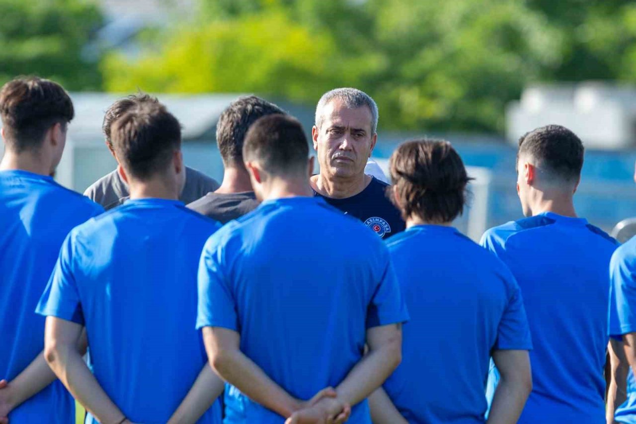 Kasımpaşa, sezonu açtı