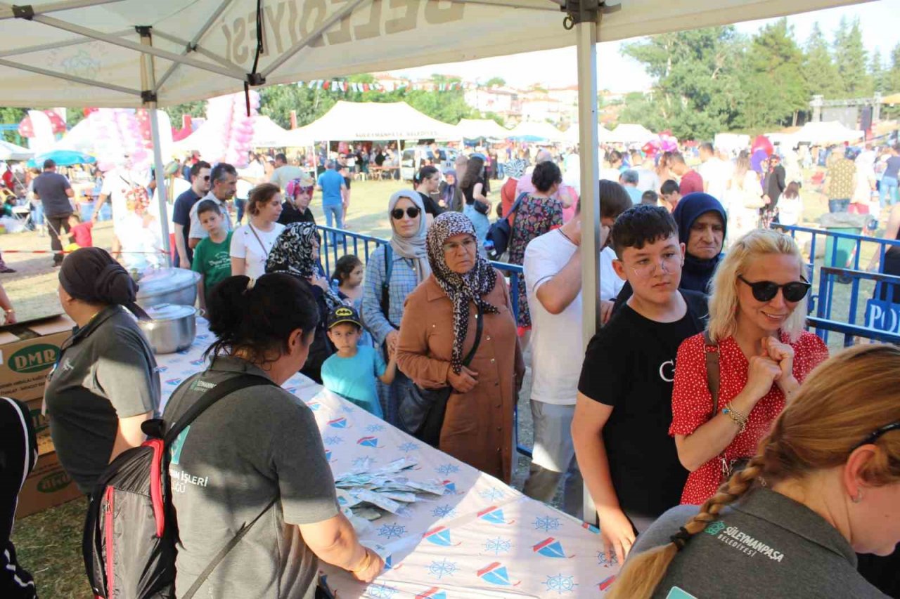 Tekirdağ’da "Geleneksel Karacakılavuz Keşkek Şenliği" sona erdi
