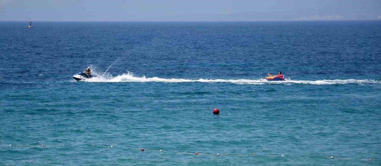 Kuşadası bayram tatilinde 2 milyon ziyaretçi ağırladı