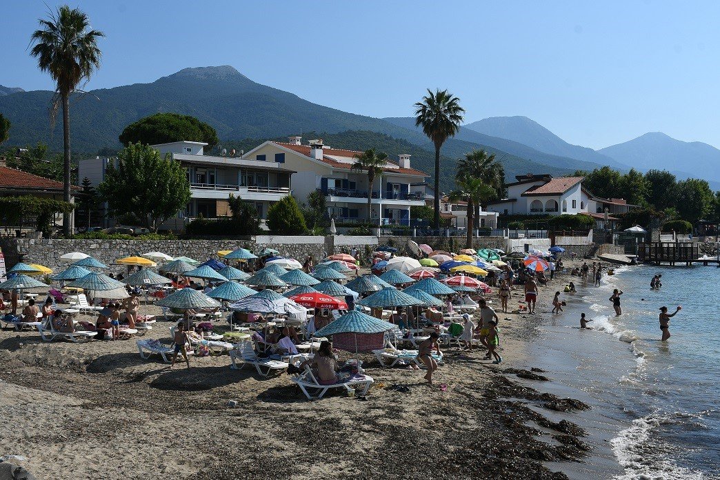 Kuşadası bayram tatilinde 2 milyon ziyaretçi ağırladı