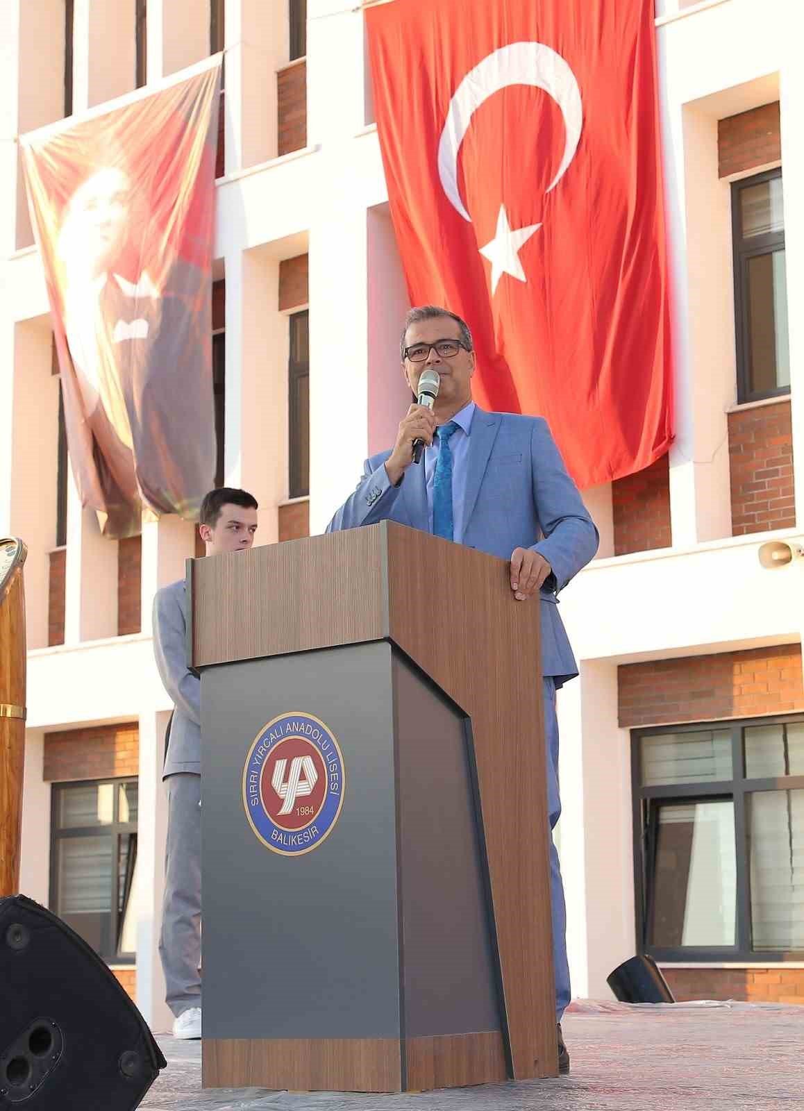 SYAL’de mezuniyet coşkusu