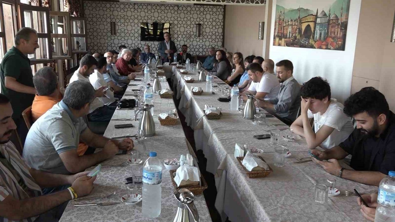 Alfatlı: "2024 yerel seçimlerinin çok sürpriz sonuçlar doğuracağını görüyoruz"