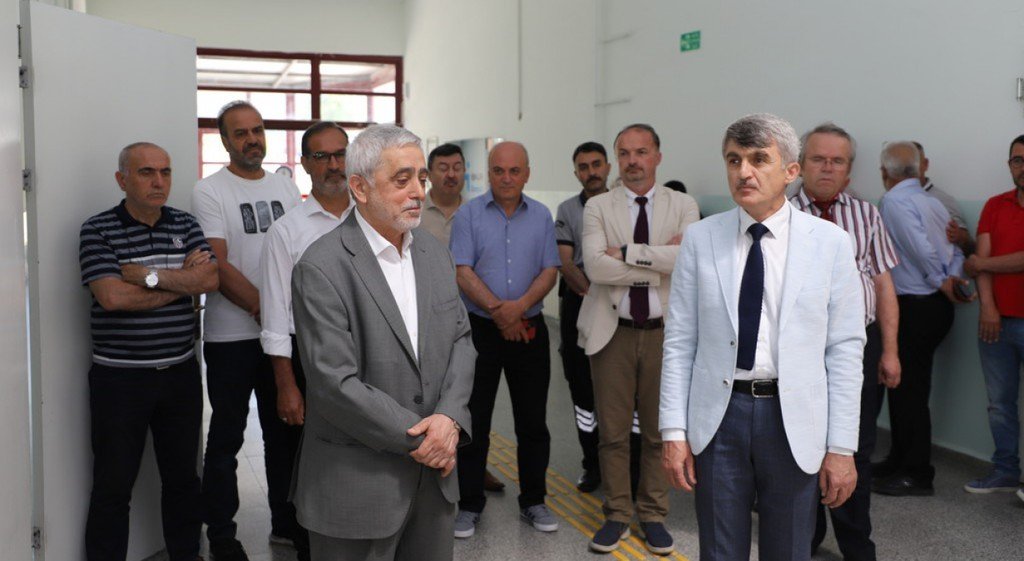 DPÜ İİBF’de “Prof. Dr. Mecit Eş” amfisi açıldı