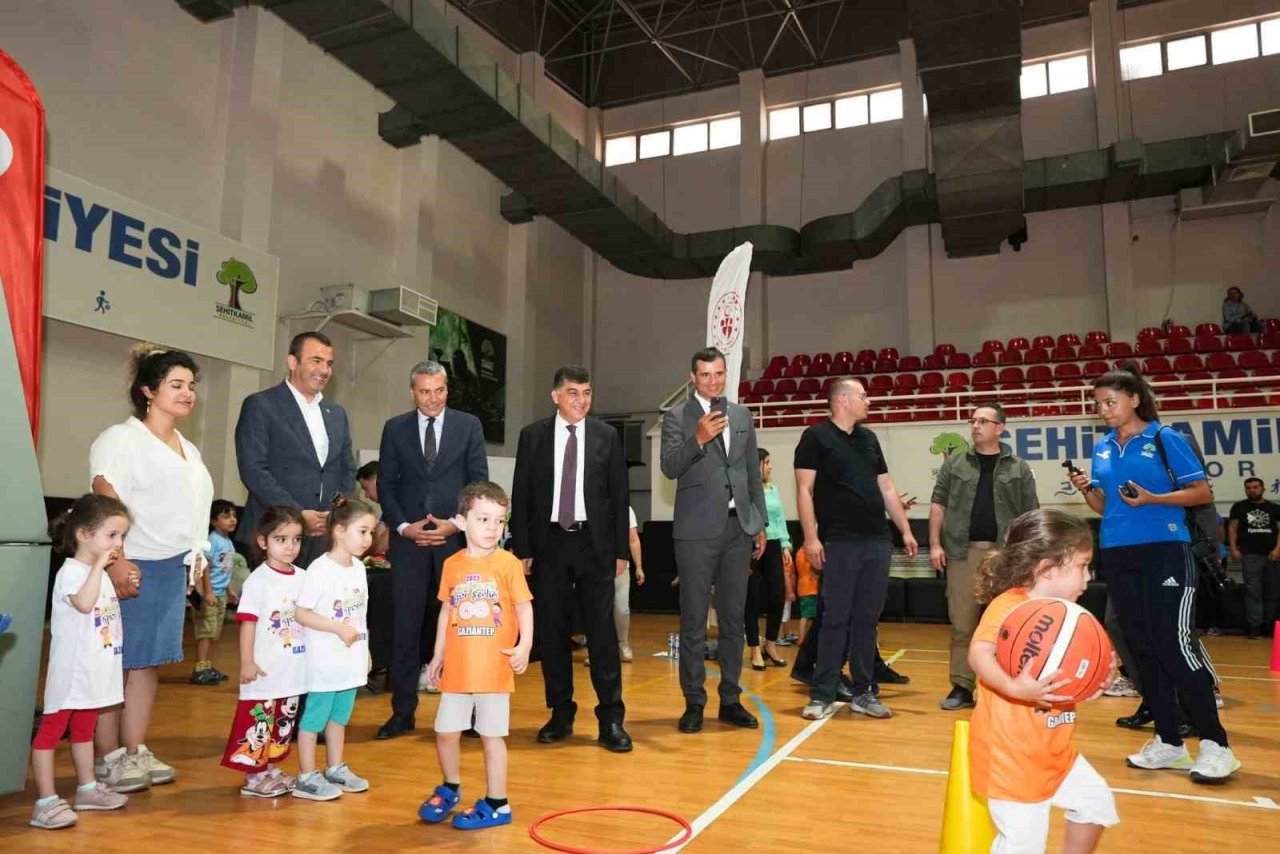 Fadıloğlu: “Yavrularımızın, spor etkinliklerini çok önemsiyoruz”