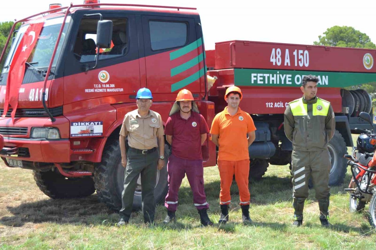 Kaymakam Karaman, yangın savaşçıları ile buluştu