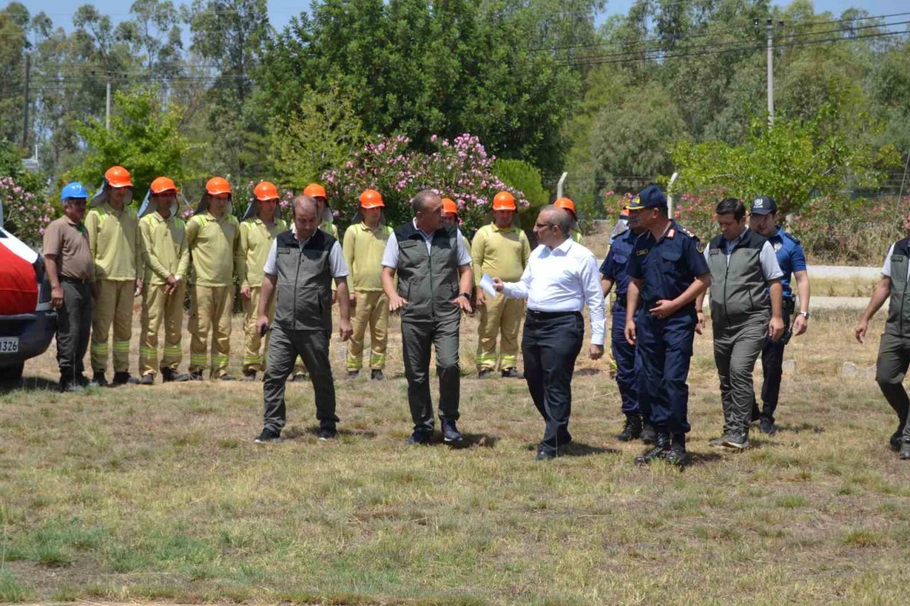 Kaymakam Karaman, yangın savaşçıları ile buluştu
