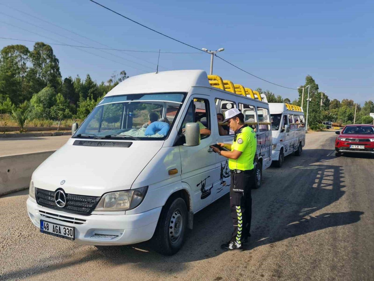 Fethiye’de safari araçları aralıksız denetleniyor