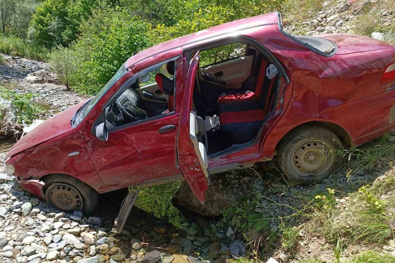 Elektrik akımına kapılan imamı hastaneye yetiştirmek isterken kaza geçirdiler