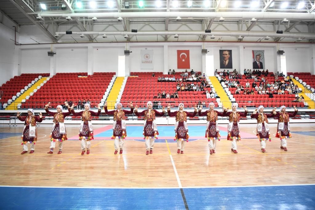 Karaman’da GSB spor okulları açılış töreni
