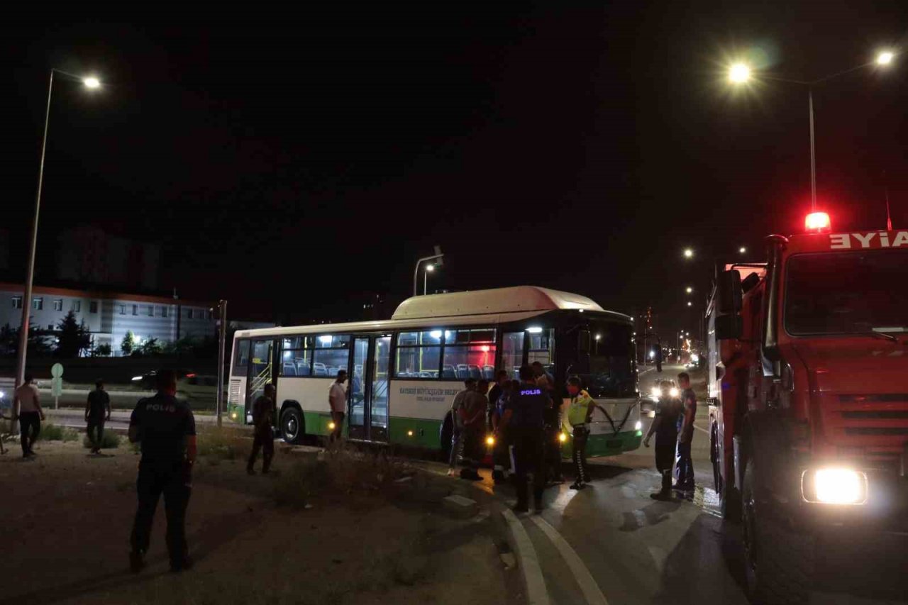 Kayseri’de halk otobüsünü kaçıran zihinsel engelli genç, ekipleri harekete geçirdi