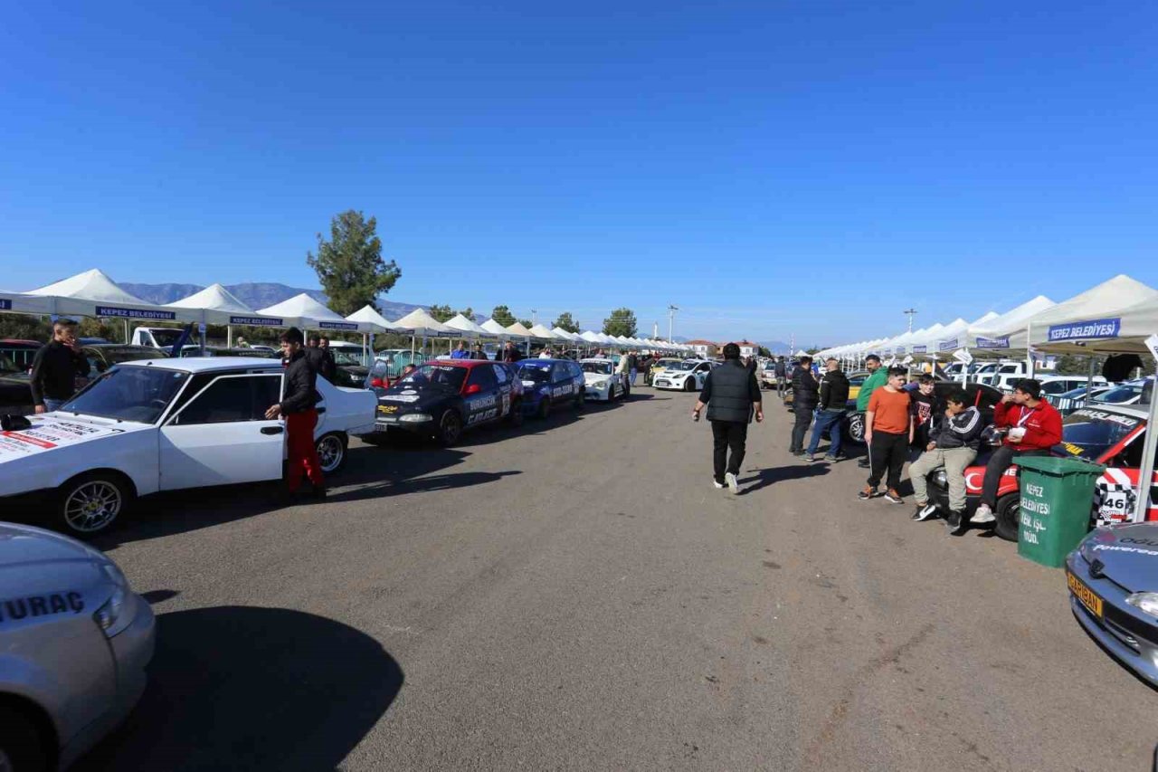 Kepez’de Otodrag heyecanı