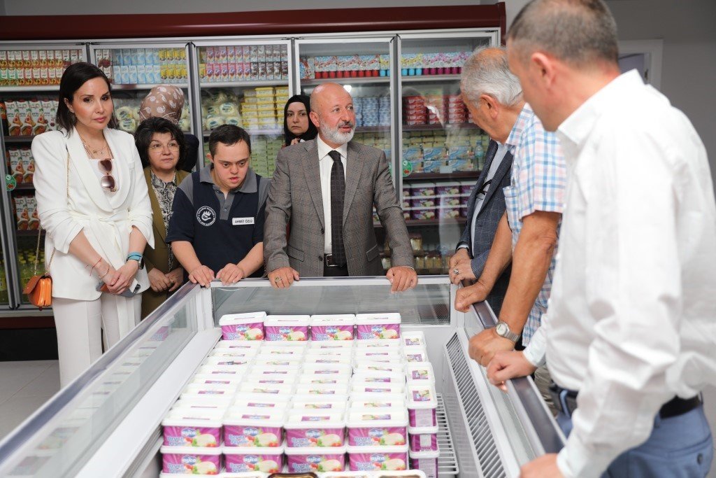 Başkan Çolakbayrakdar: “Türkiye’ye örnek olacak proje ile yine yüzleri güldürmeye devam edeceğiz”