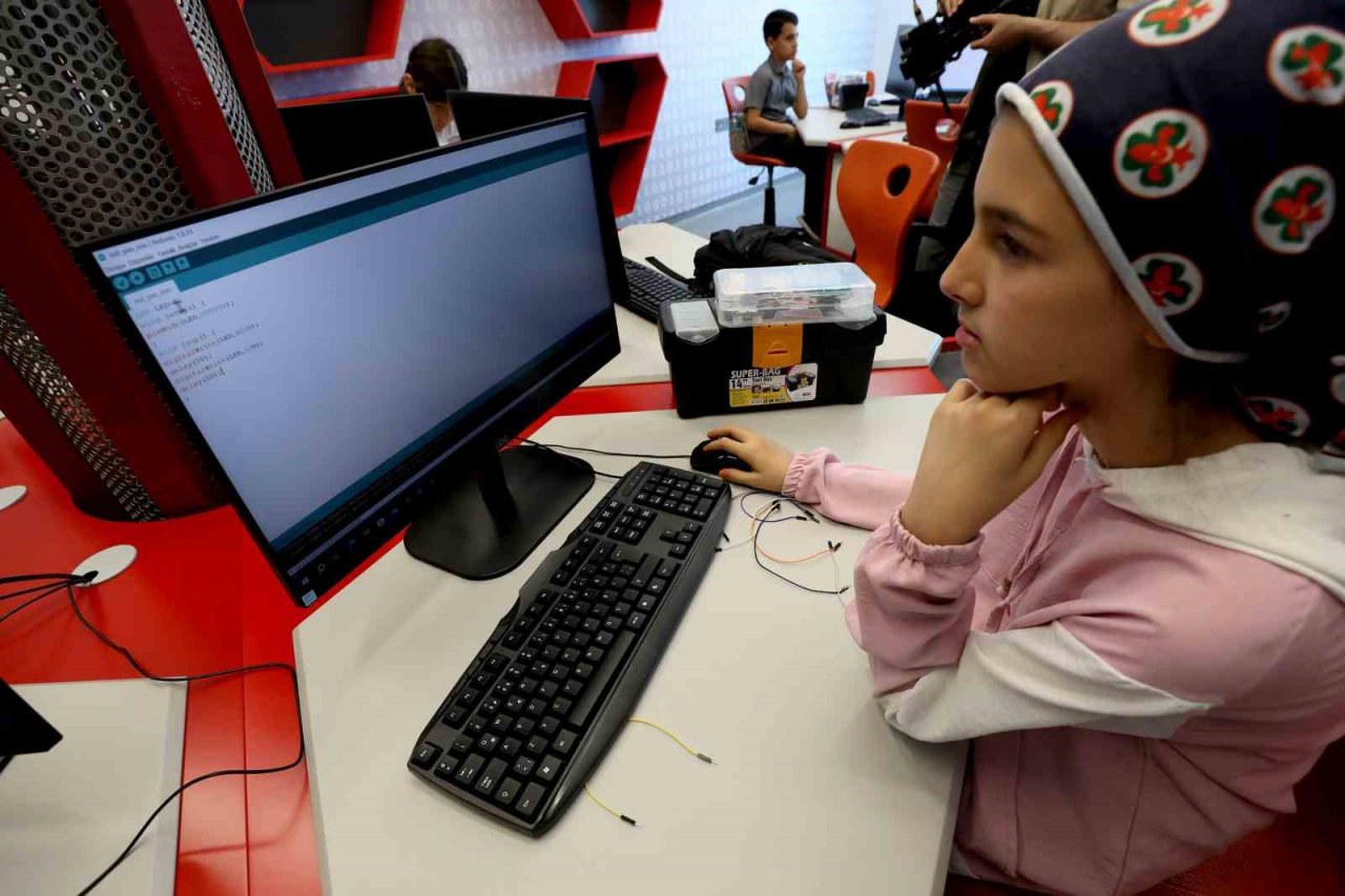 Karatay Kültür ve Sanat Akademisi’nde eğitimler başladı