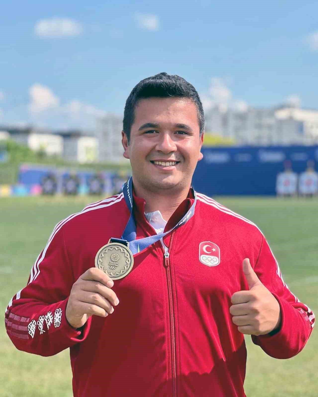 Büyükşehir okçularından Avrupa’da büyük başarı