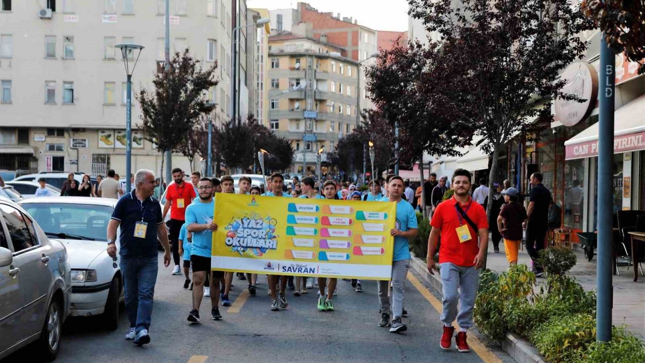 Yaz spor okulları açıldı