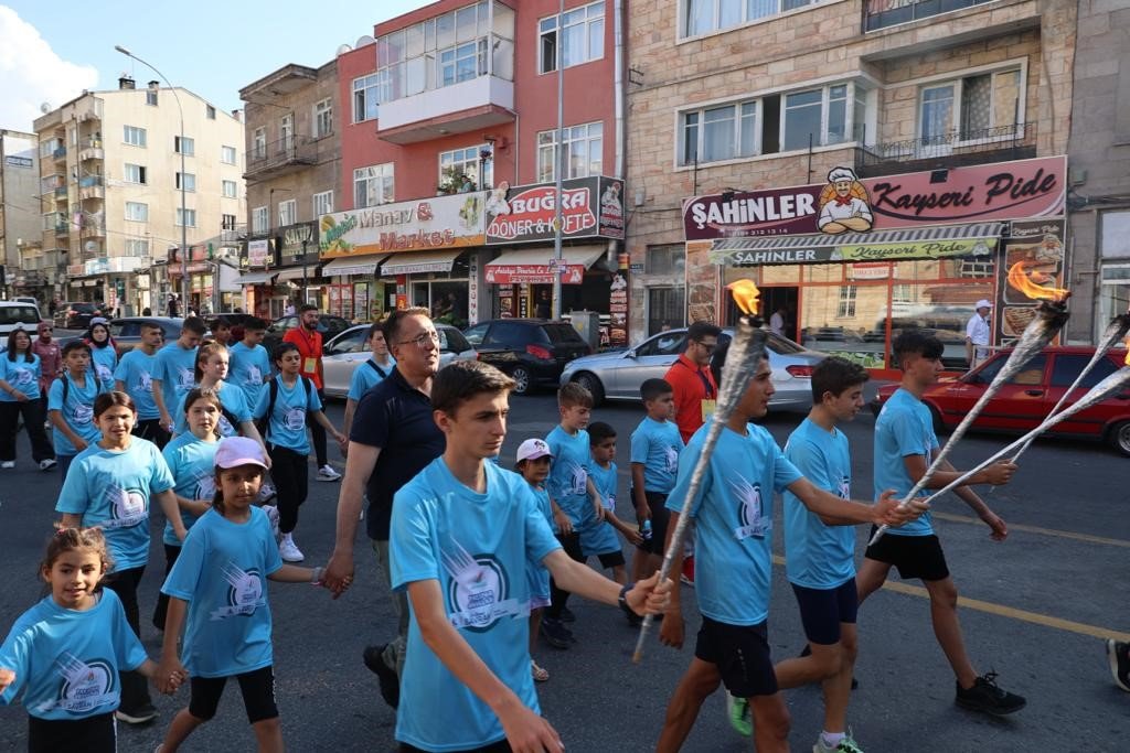 Yaz spor okulları açıldı