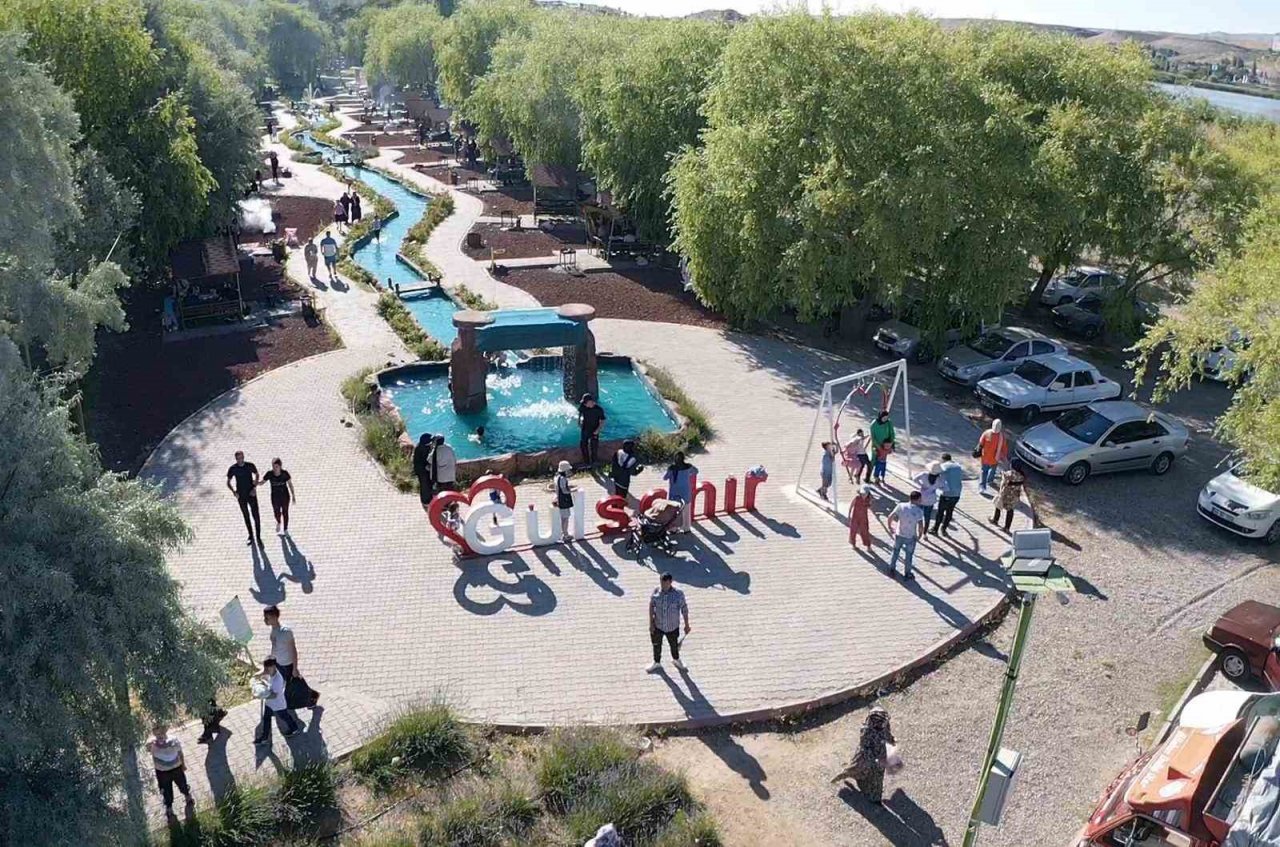 Sadabad Parkı rekor kırdı