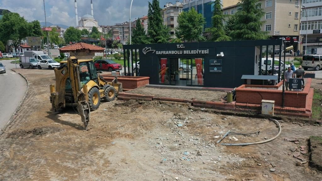 Safranbolu Belediyesi’nden yenileme ve peyzaj çalışması