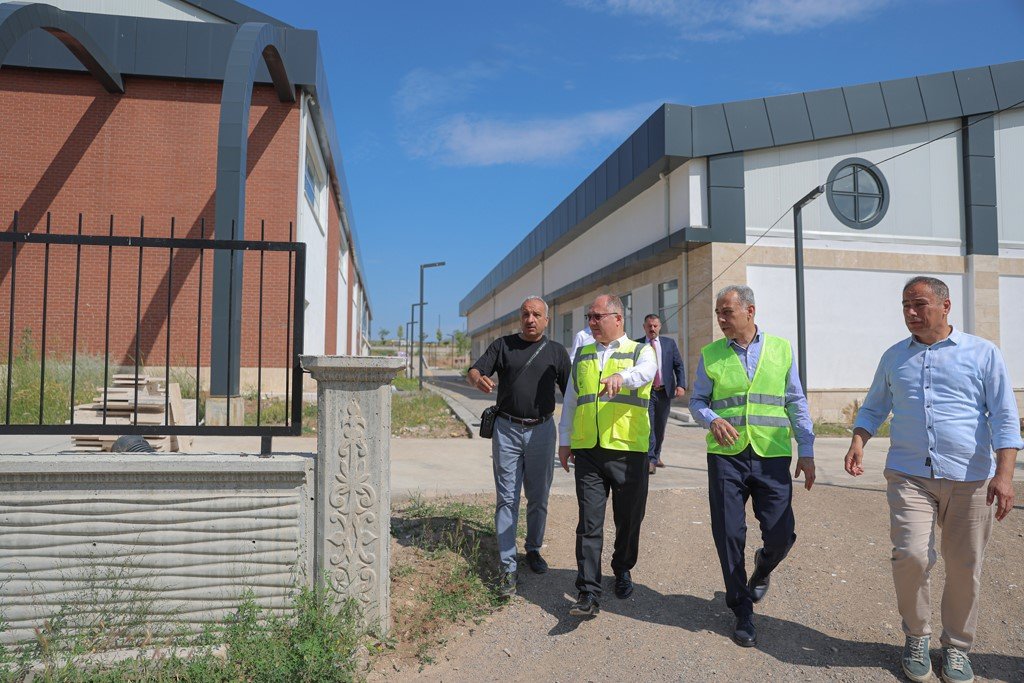 Dev spor kompleksi açılış için gün sayıyor