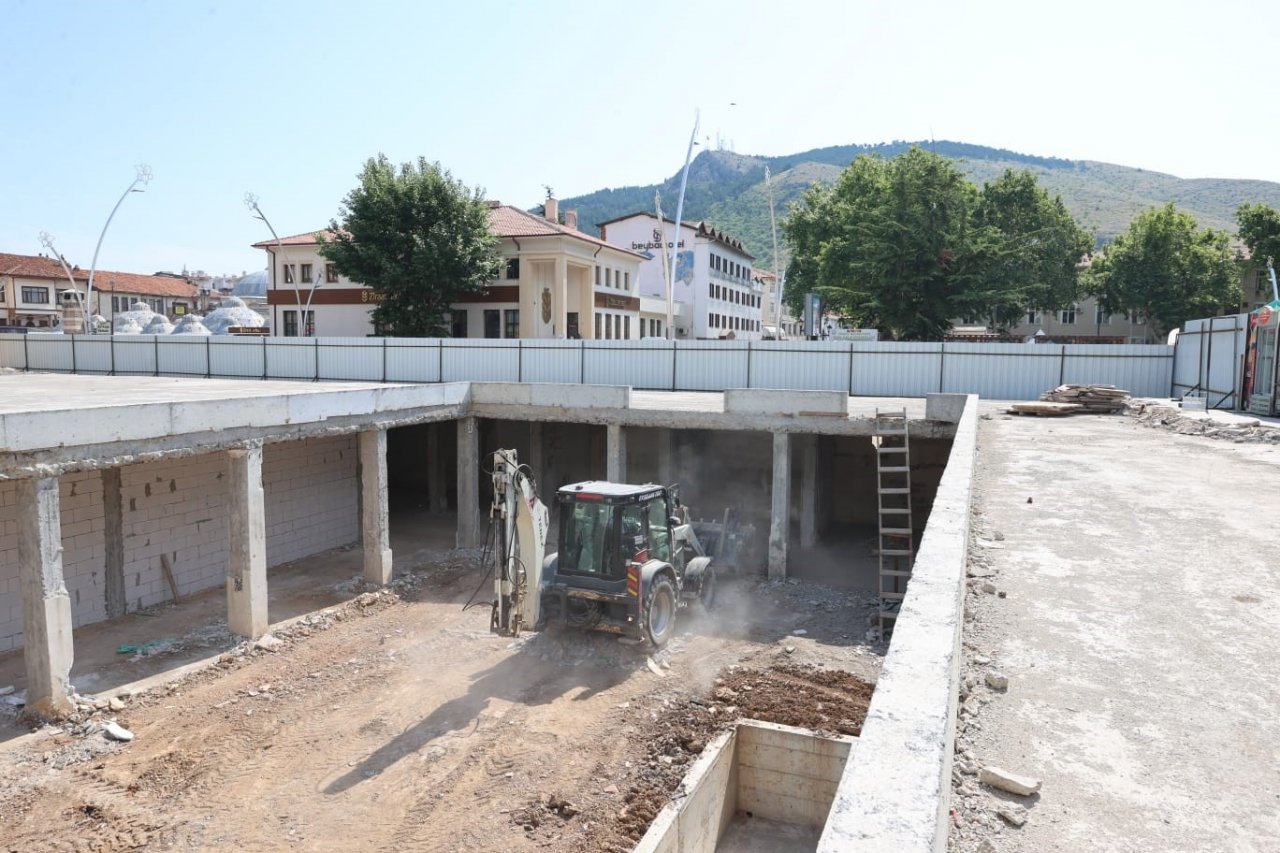 Hüdayi Sayıbaş Yer Altı Çarşısı için ocak ayı işaret edildi