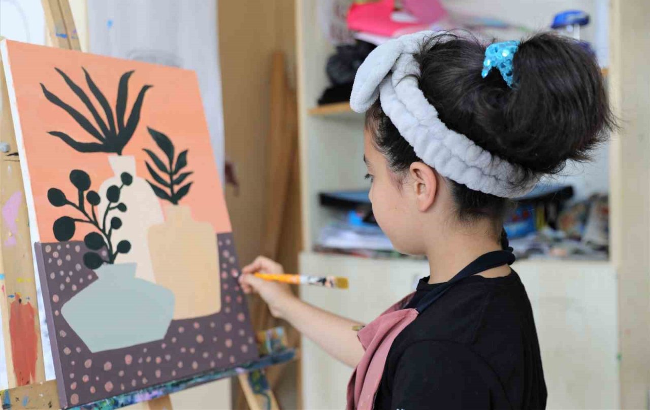 Resim kursuna yoğun ilgi