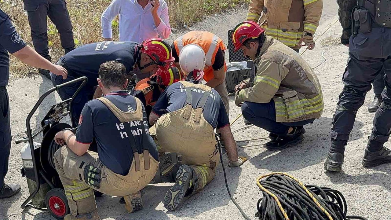 Arnavutköy’de inanılmaz olay: Bir kişi metrelerce derinlikteki yağmur suyu kanalına düştü