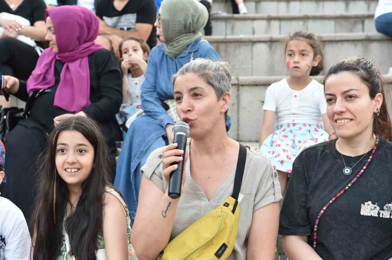 Avcılar’ın Güzel İnsanları Gümüşpala Mahalle toplantısında buluştu