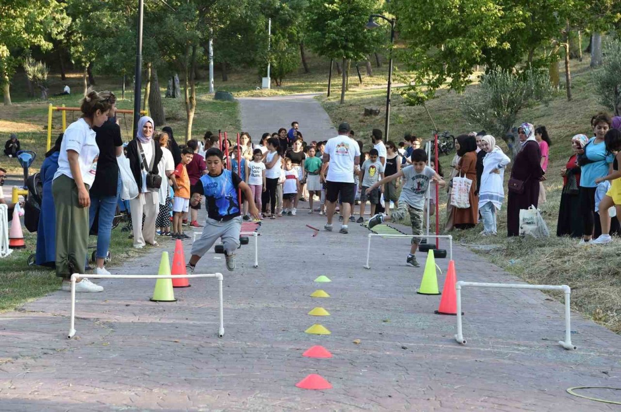Avcılar’ın Güzel İnsanları Gümüşpala Mahalle toplantısında buluştu