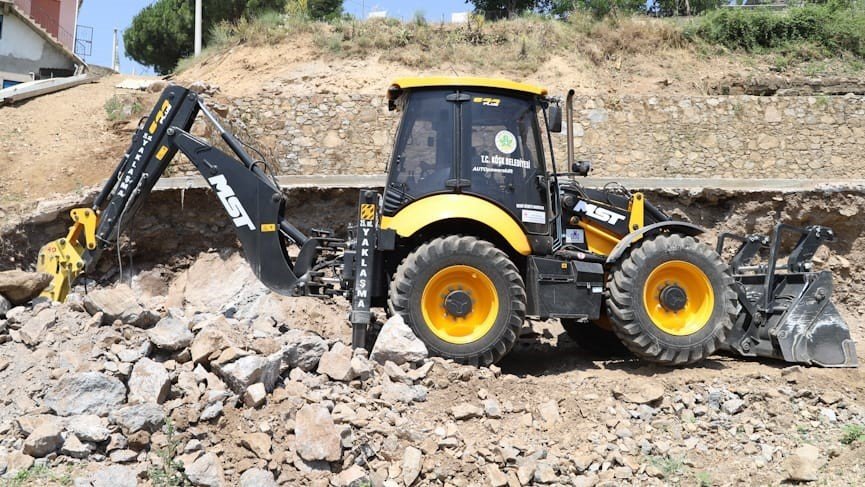 Köşk Ahatlar’a modern düğün salonu