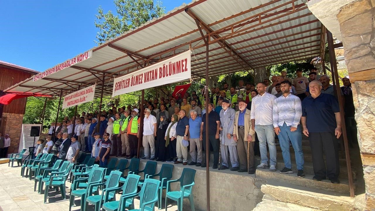 Başbağlar Şehitleri dualarla anıldı