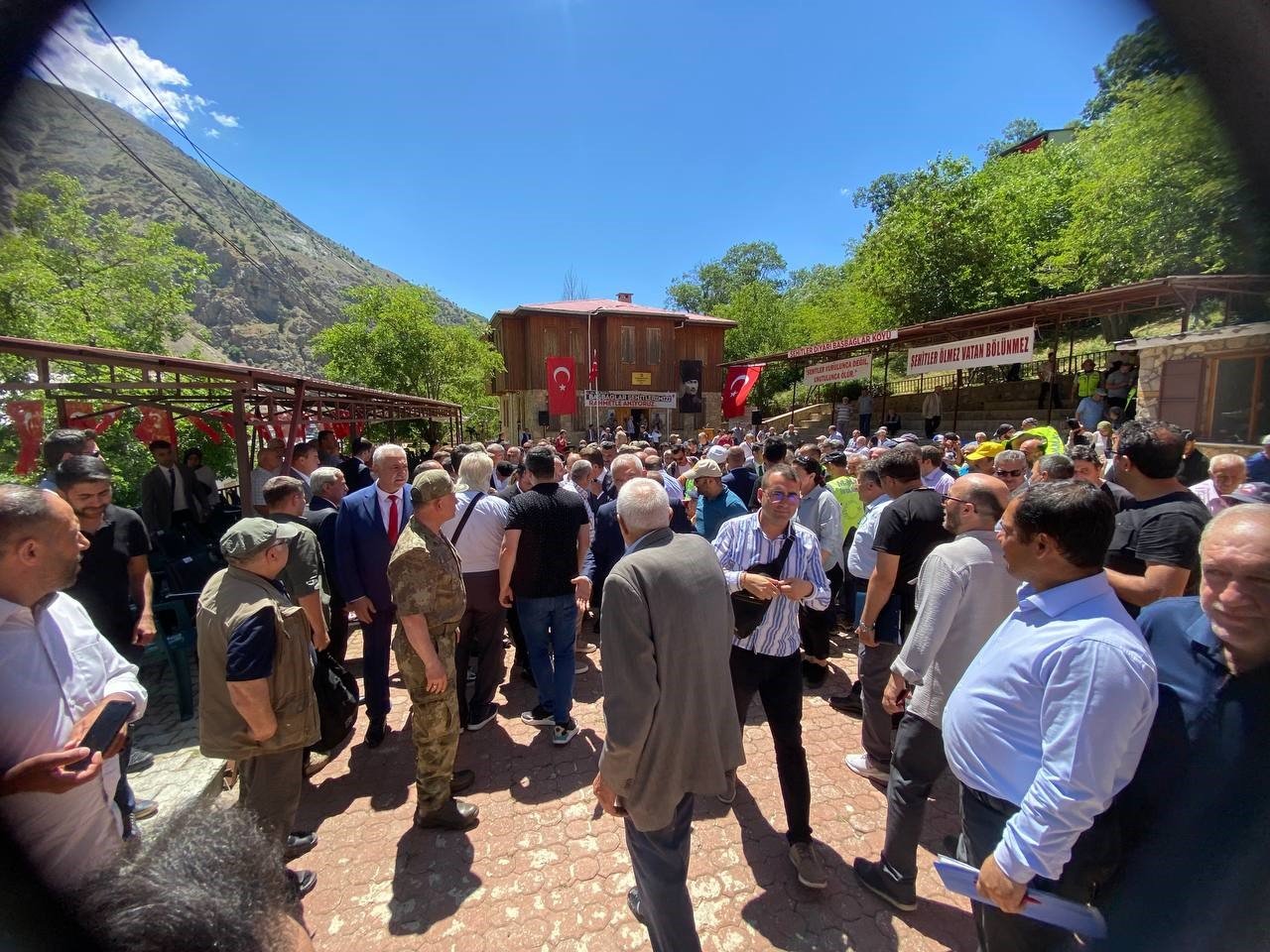 Başbağlar Şehitleri dualarla anıldı