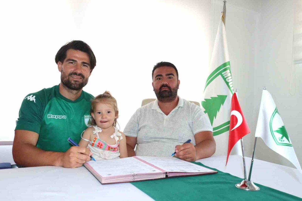 Deneyimli ön libero Muğlaspor’da