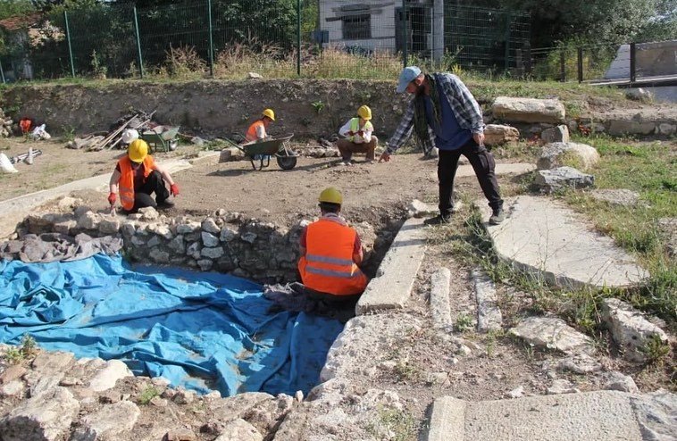 Vali Ali Çelik: "Çavdarhisar Aizanoi Antik Kentinde kazılar başladı"