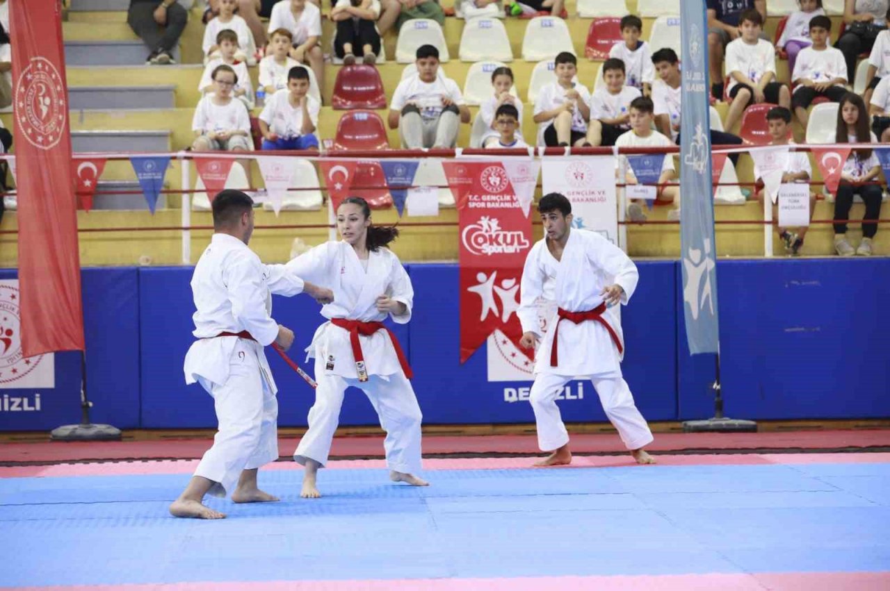 Yaz spor okullarında çalışmalar başladı