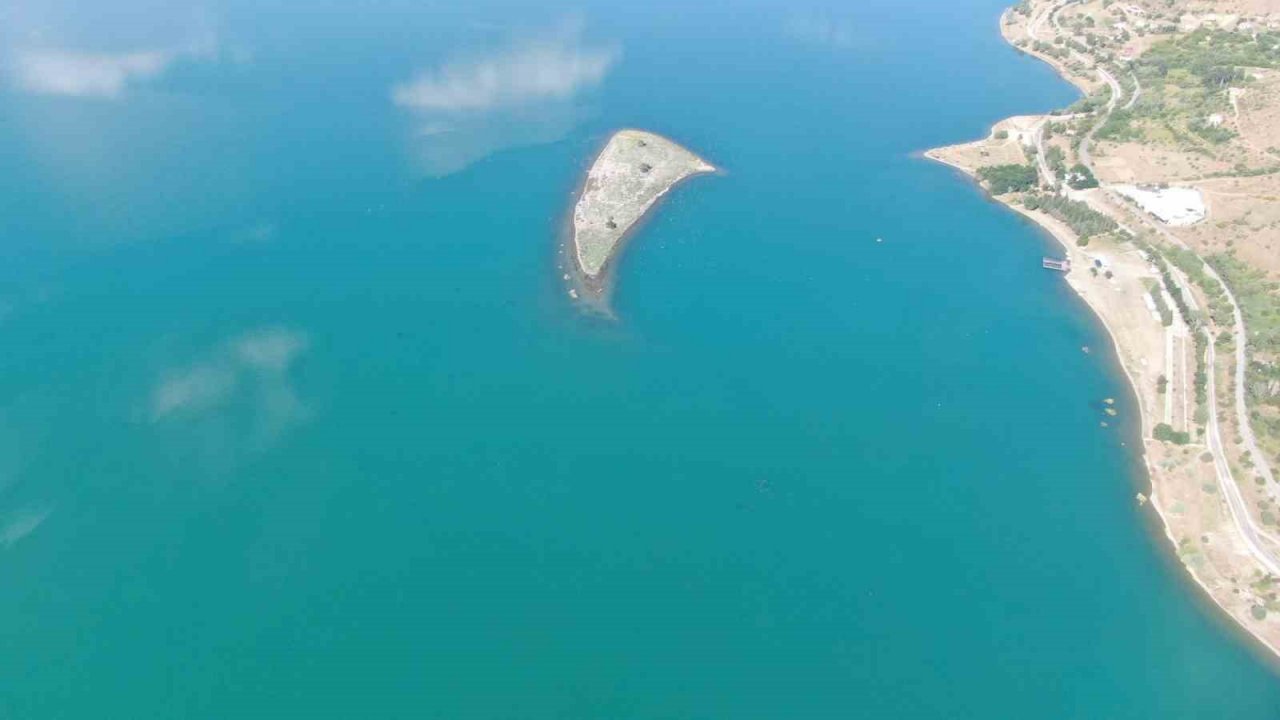 Sular yükseldi, Batık Şehir görünmez hale geldi