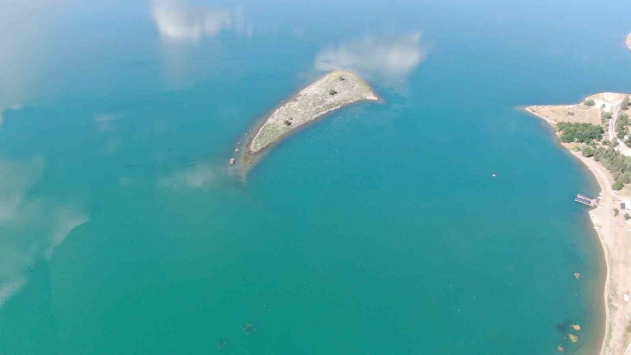 Sular yükseldi, Batık Şehir görünmez hale geldi