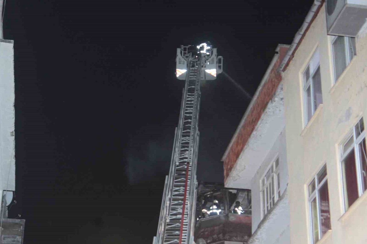 Ordu’da çıkan yangında kağıt toplayıcı yaşlı adam hayatını kaybetti