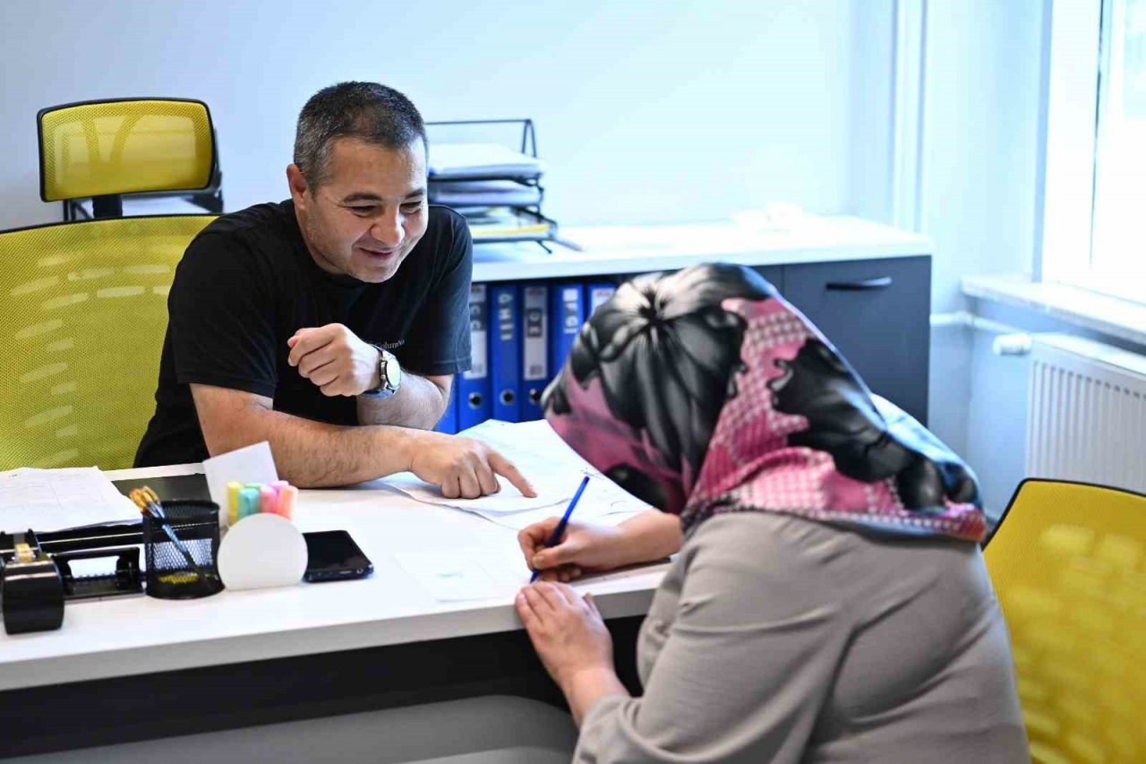 Mamak’ta engelsiz yaşam merkezi kapılarını açtı