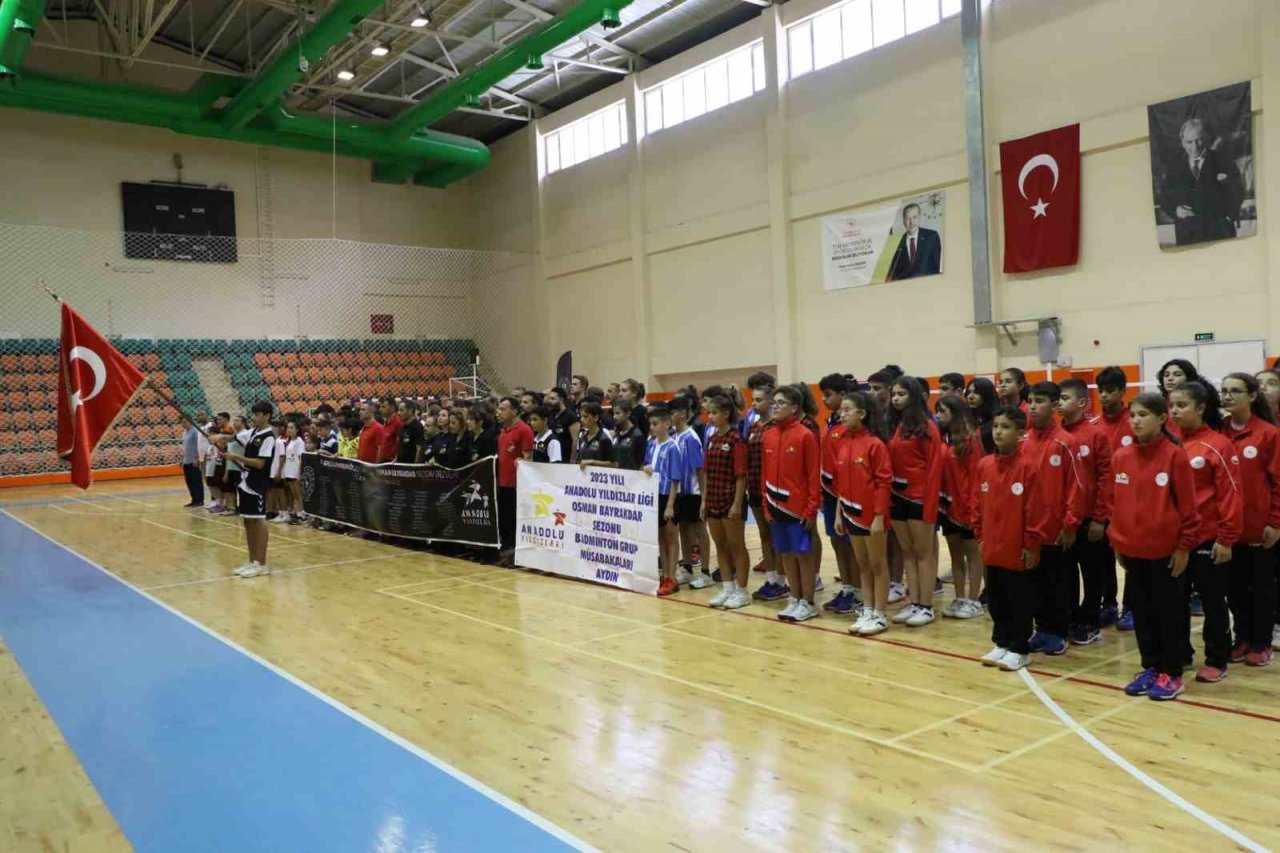 Badminton Analig Ege Grup müsabakaları Aydın’da başladı