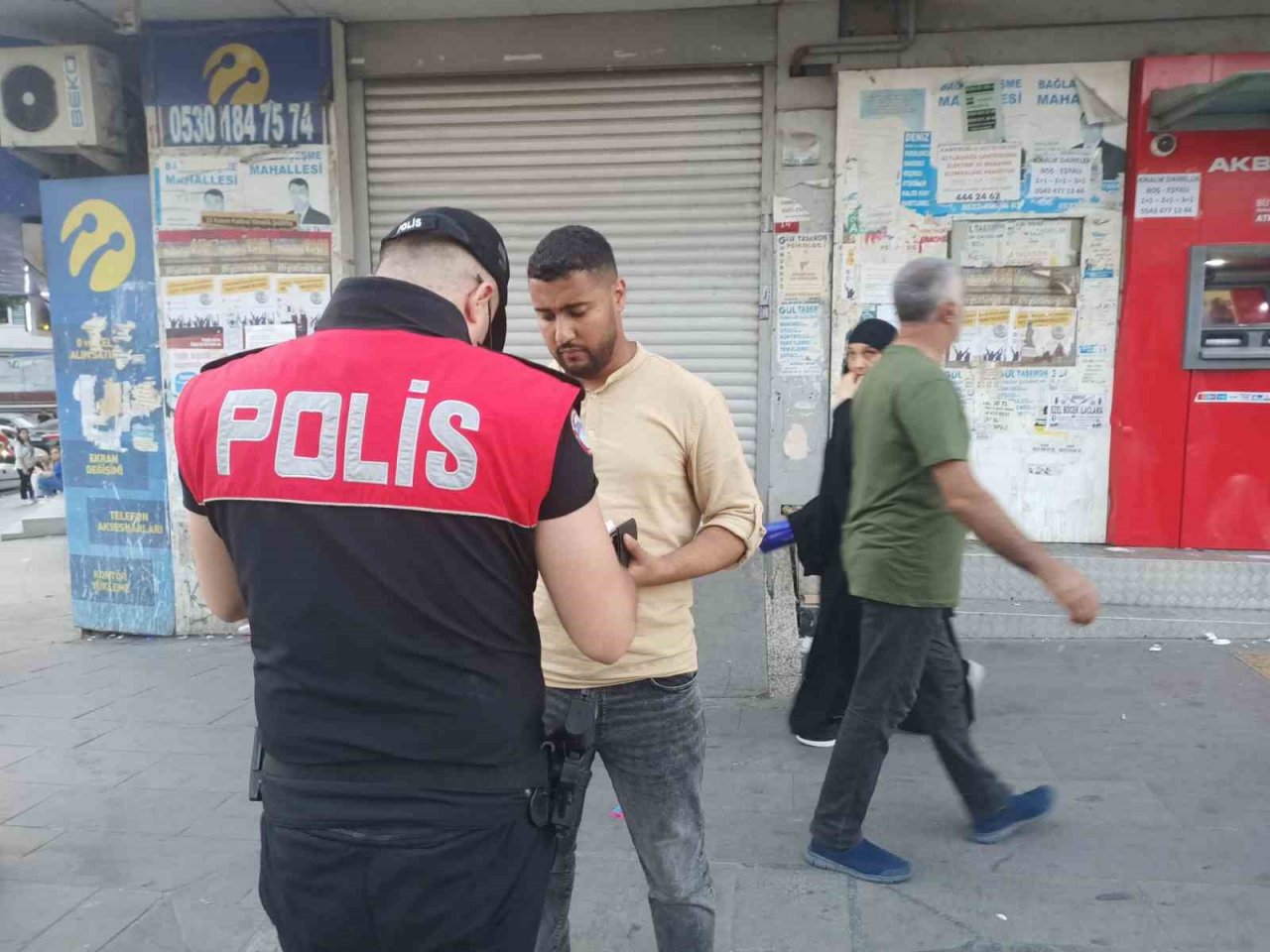 İstanbul genelinde uyuşturucu denetimi