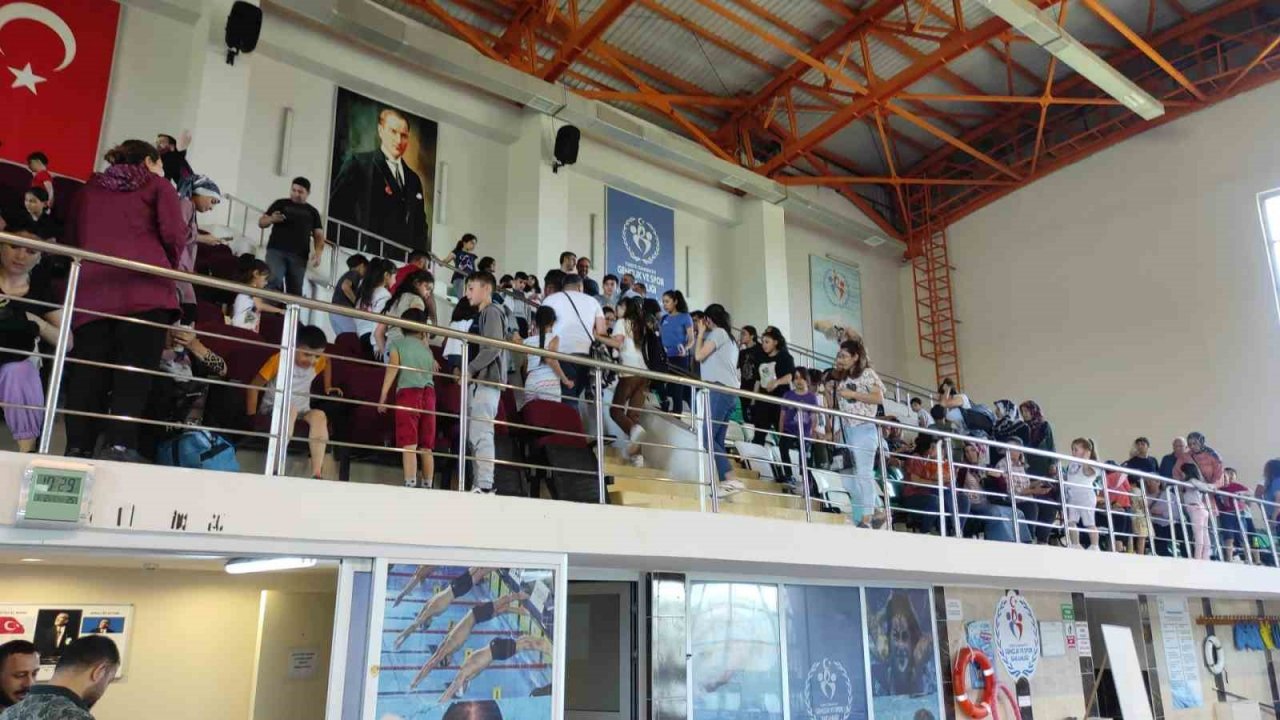 Karslı çocuklar yüzme eğitimi alacak