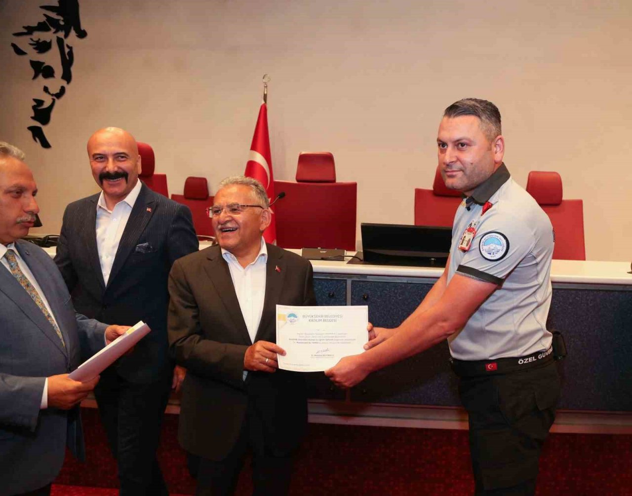 Büyükşehir’den özel güvenlik personeline ’özel’ seminer