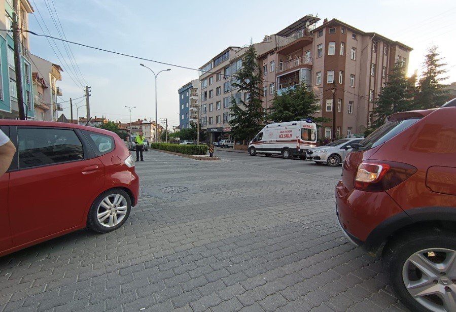 Tavşanlı’da trafik kazası 1’i çocuk 5 yaralı