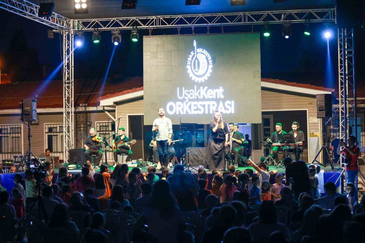 Uşak’ta ’Mahallede Şenlik Var’ etkinlikleri başladı