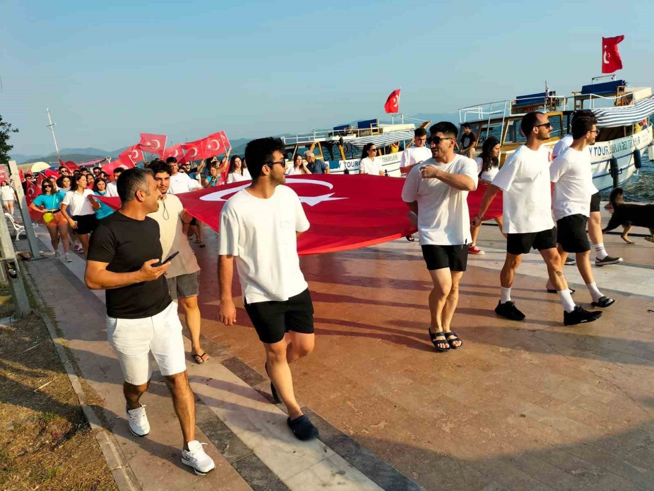 Köyceğiz’de Yaşar Sevim Plaj Hentbol Şampiyonası başladı