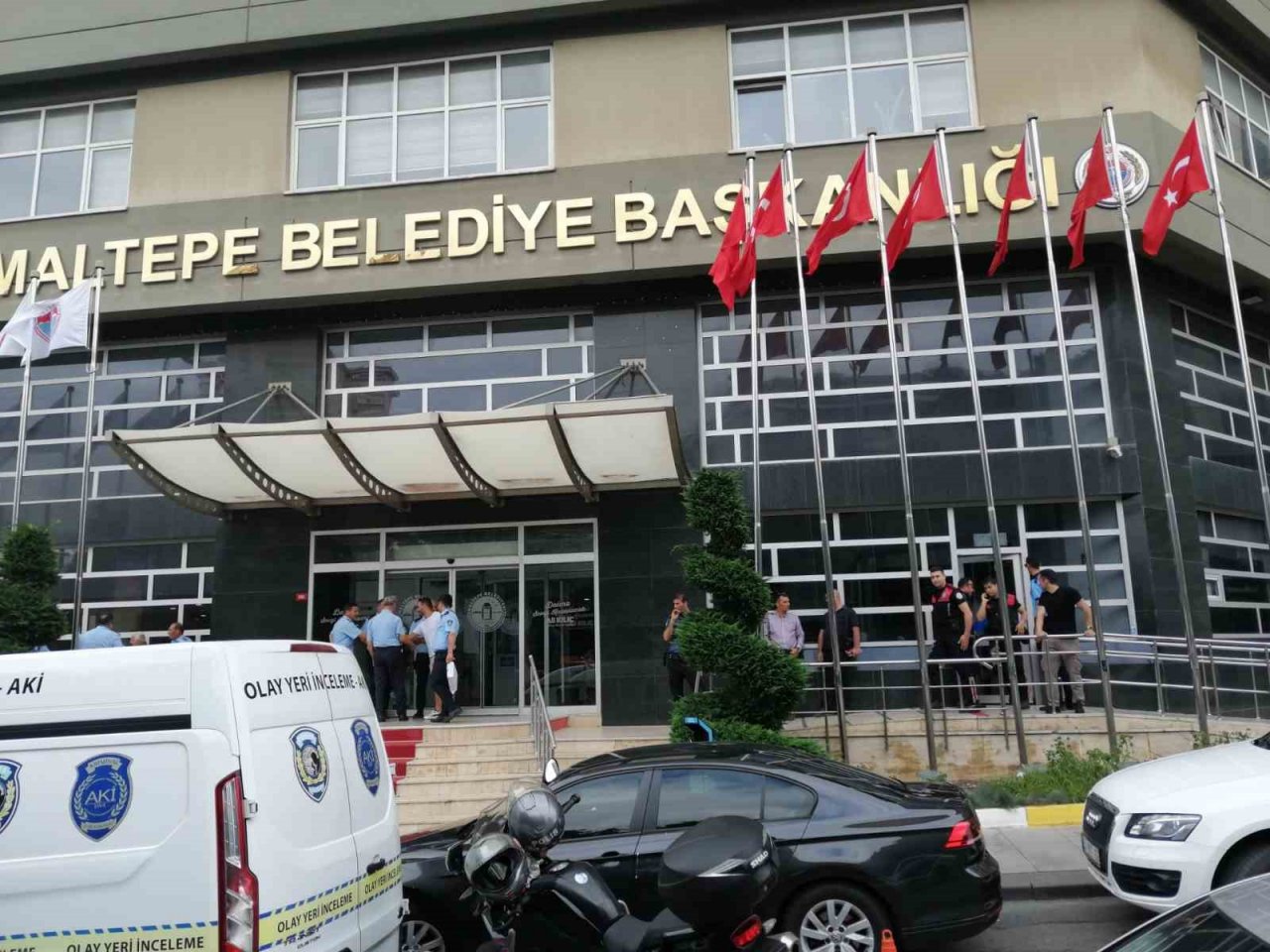 Maltepe Belediye Başkanı Kılıç’ın odasında ateş eden müteahhit gözaltına alındı
