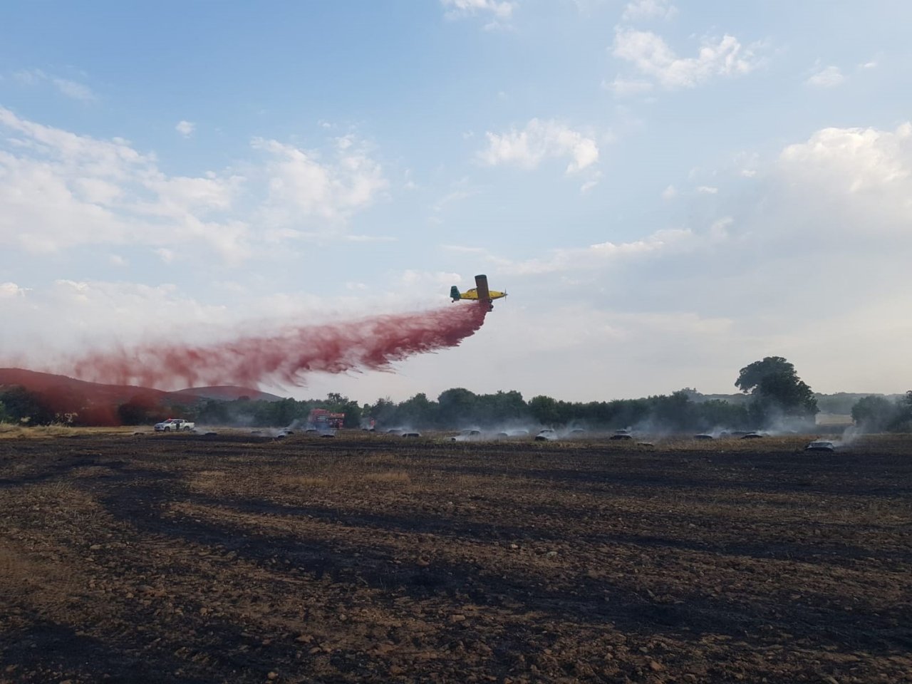 Kula’da 30 dönüm ekin tarlası yandı