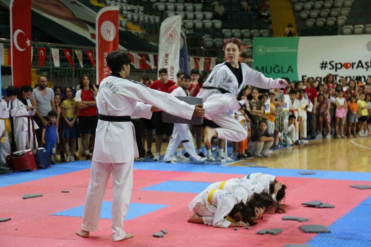 Muğla’da Yaz Spor Okulları, kapılarını gençler için açtı