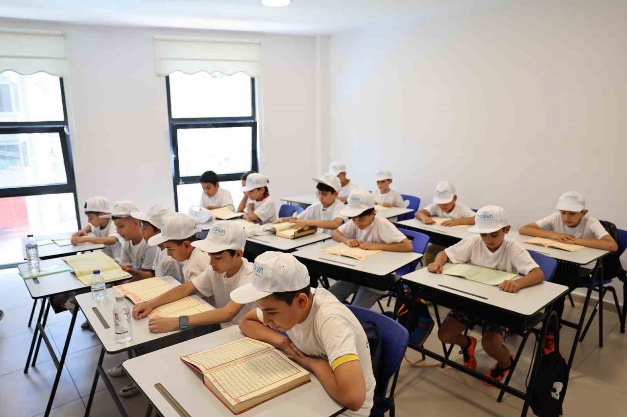 Onikişubat Belediyesi’nin yaz kursları başladı