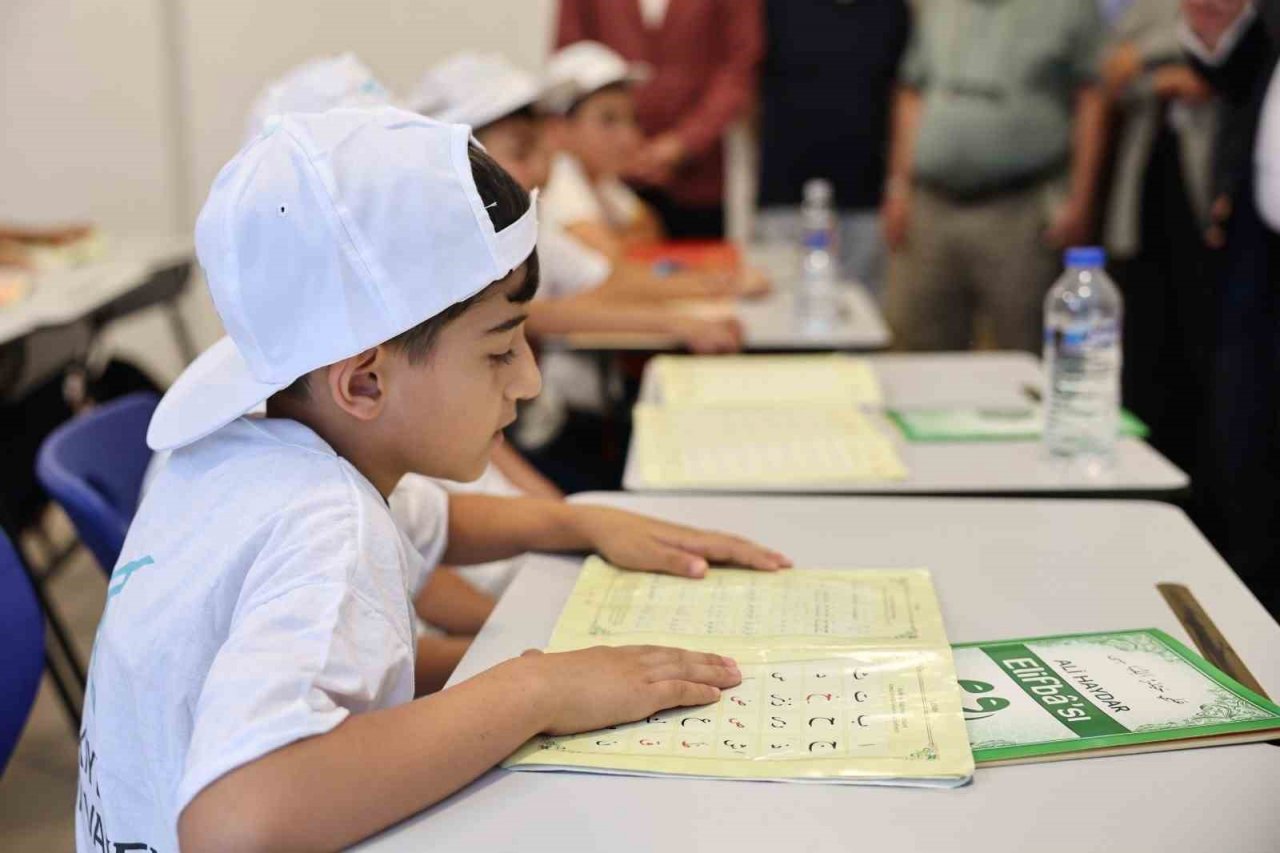 Onikişubat Belediyesi’nin yaz kursları başladı